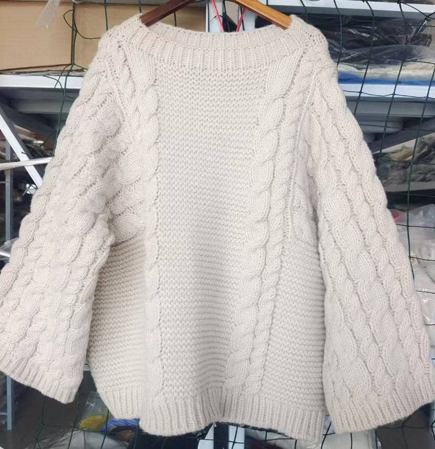 Round Neck Twist Loose Solid Color Sweater