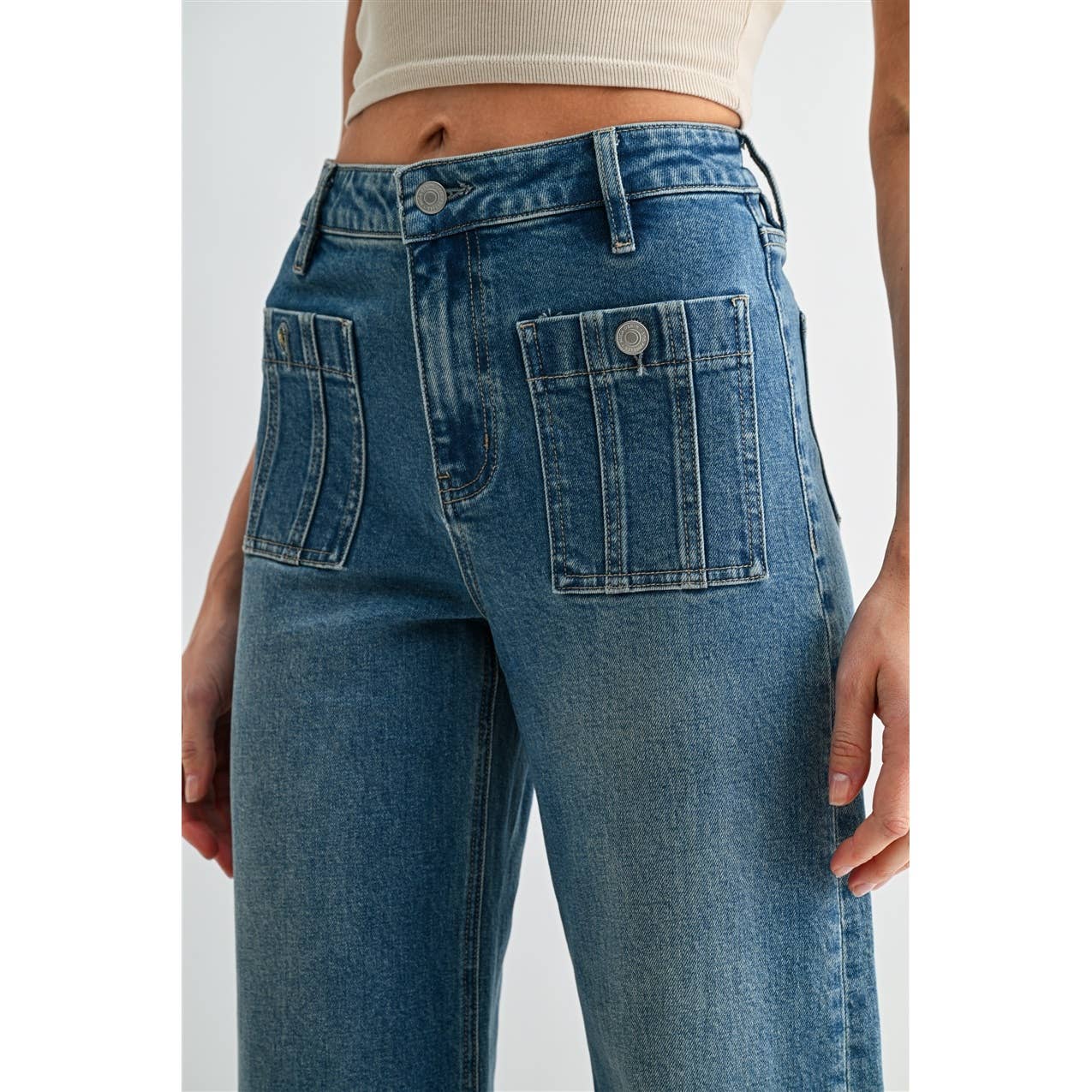HIGH-RISE WIDE LEG CROP TROUSER HEM