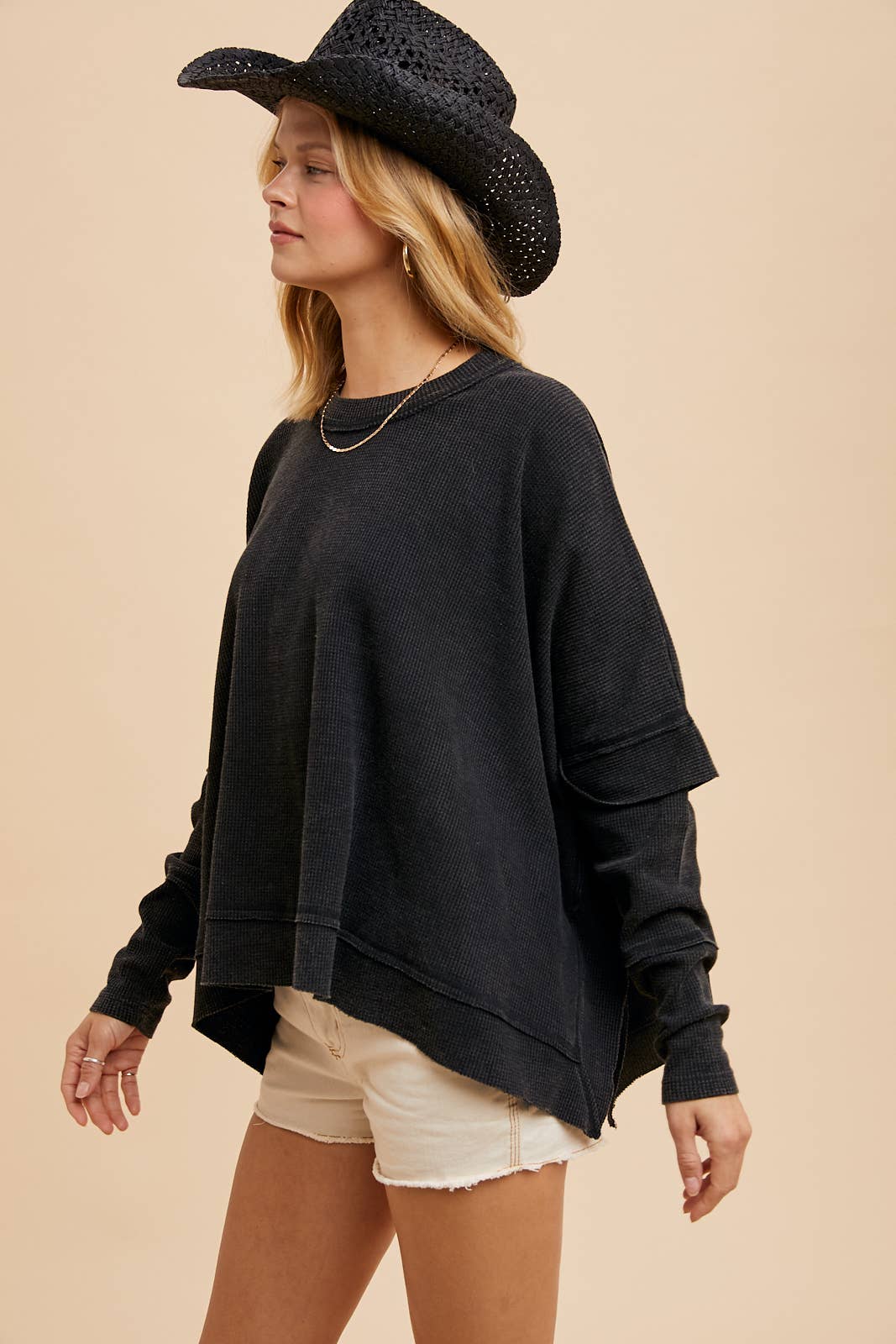 GARMENT WASHED CREW NECK TOP