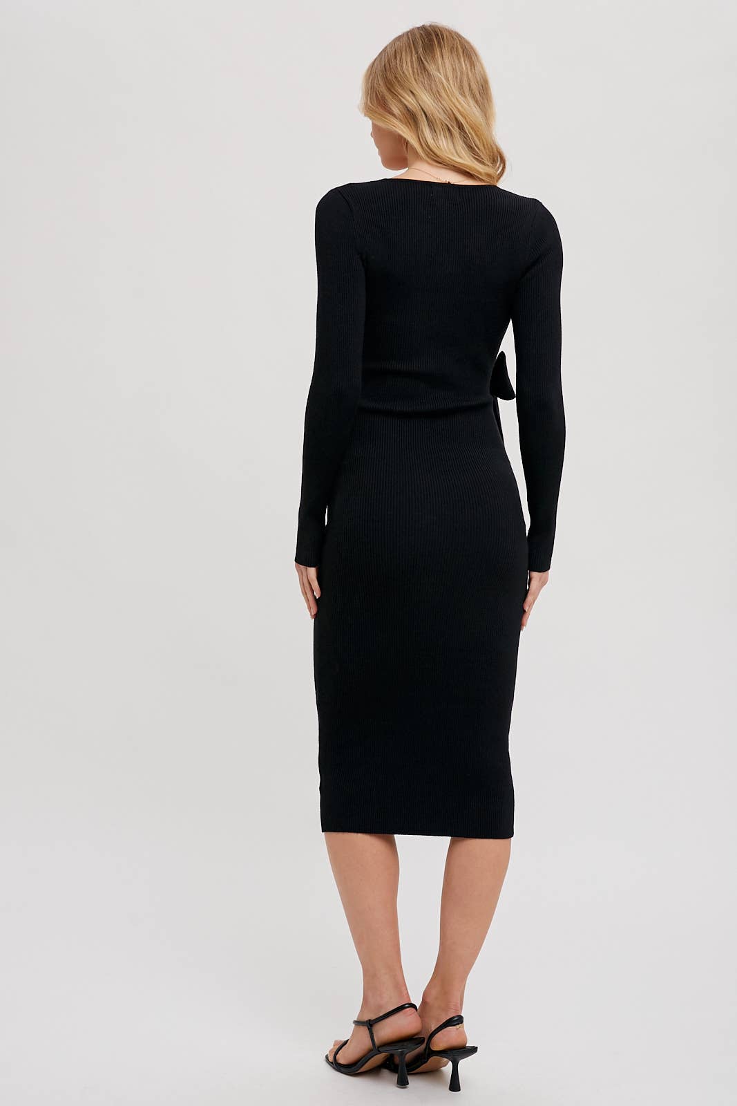 RIBBED KNIT RIBBON WRAP MIDI DRESS