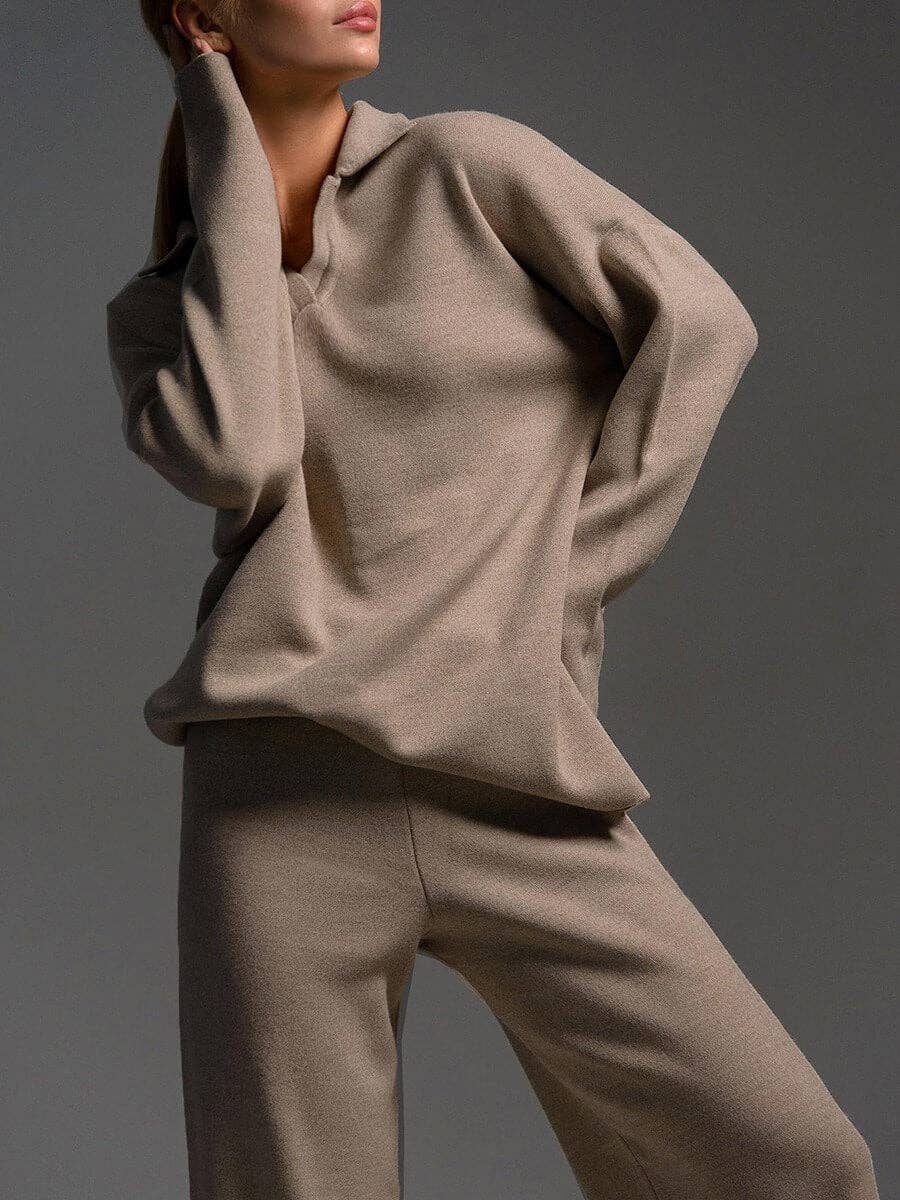 Solid Color Label V-Neck Knit Set