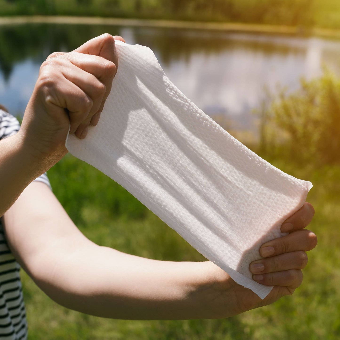 Bug Repellent Wipes - Citronella & Peppermint Oil - 15 Count