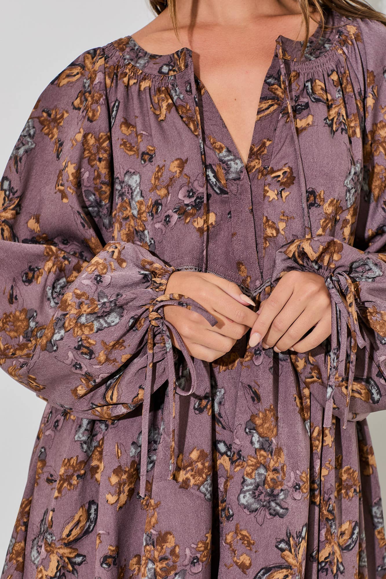 PRINTED FLORAL MINI DRESS LONG SLEEVE