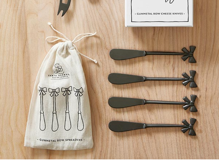 Gun Metal Bow Charcuterie Essentials Spreaders - Set of 4
