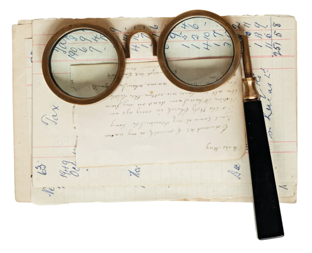 Brass & Resin Spectacle Magnifying Glass