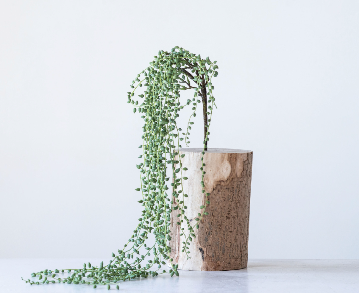 Faux String of Pearls Pick