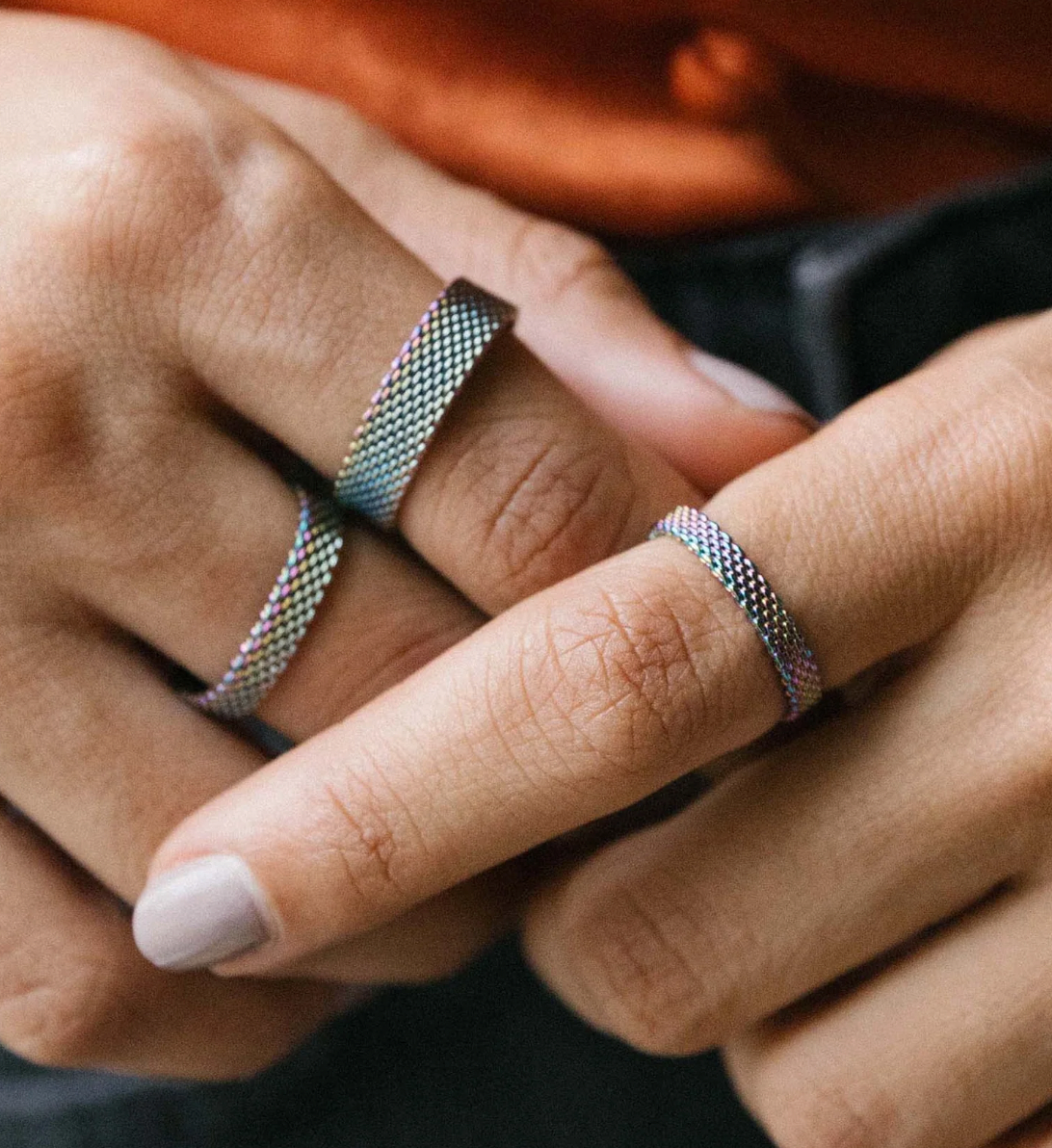 &Livy Mesh Ring