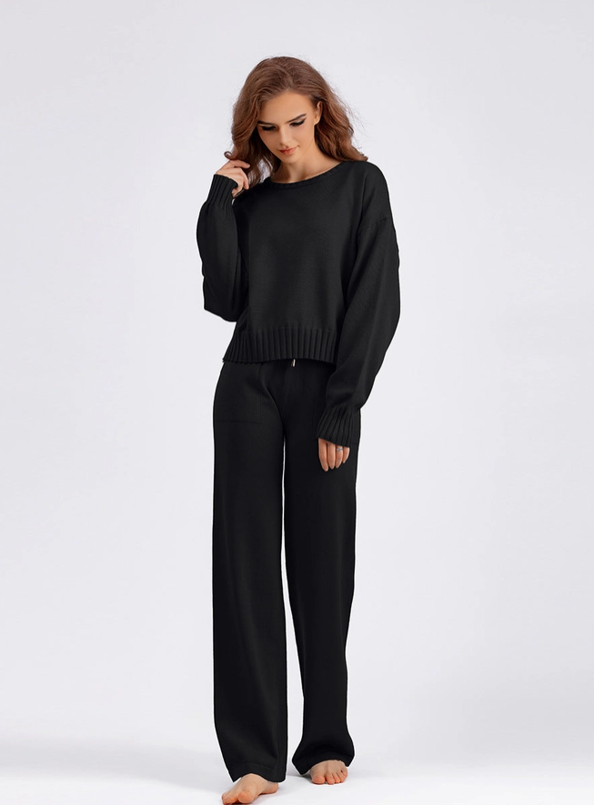 Round Neck Simple Knit Set