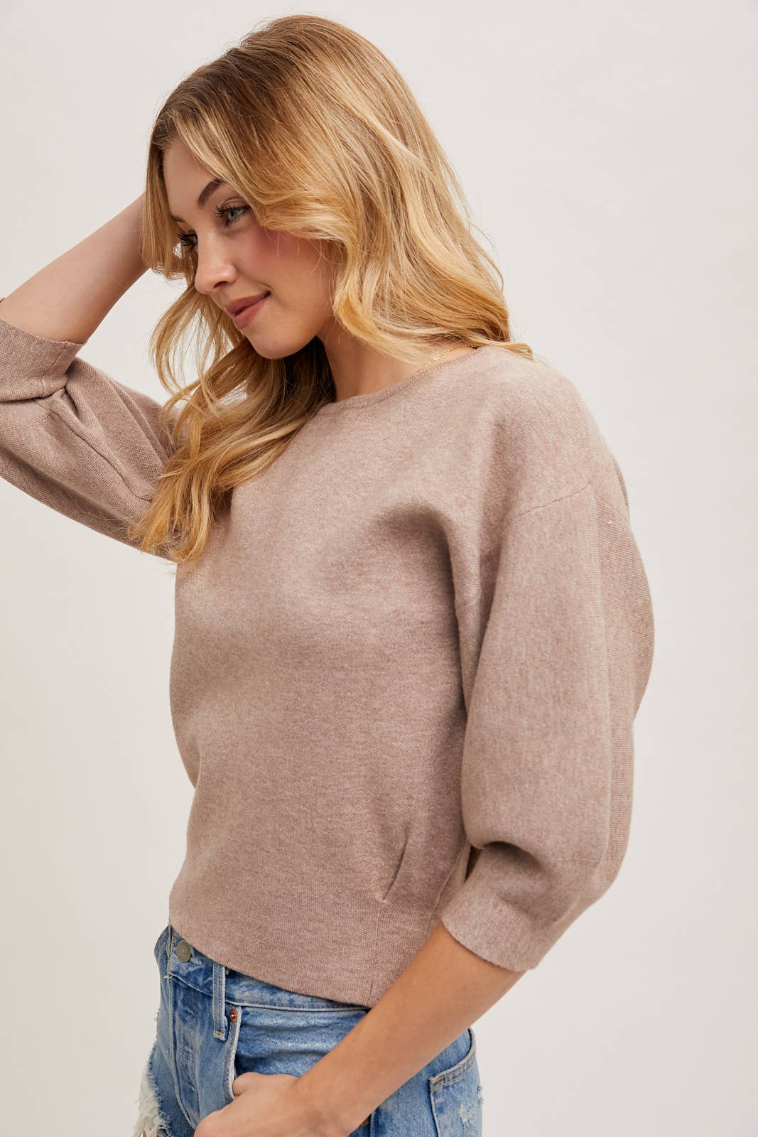 PUFFED 3/4 SLEEVED KNIT SWEATER TOP