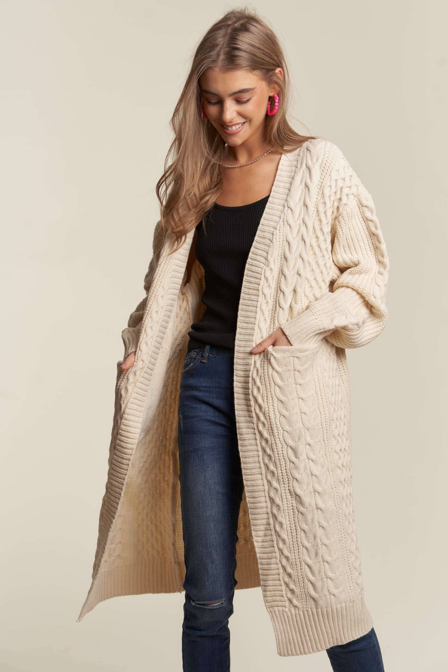 CABLE KNIT SWEATER CARDIGAN