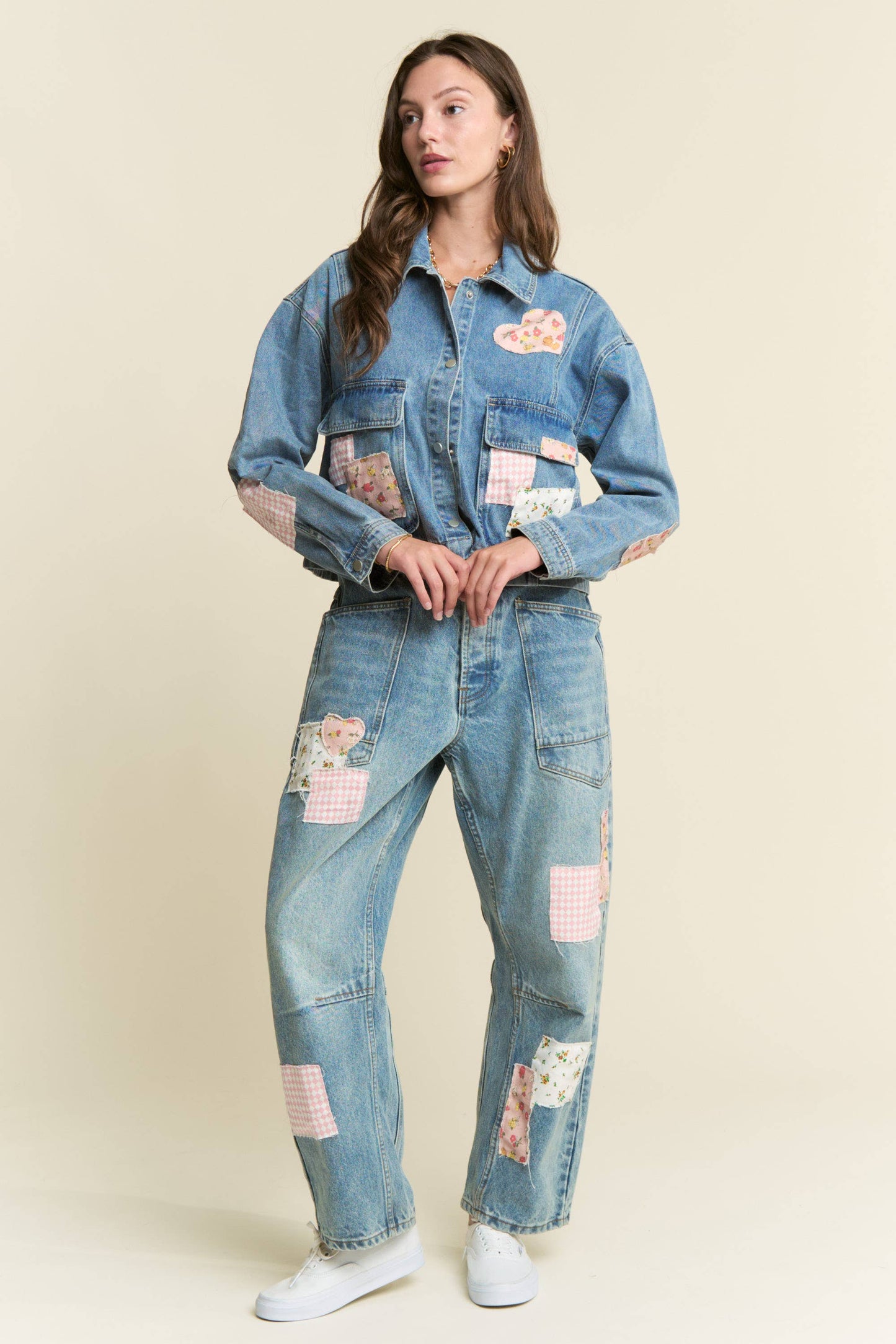 MINERAL WASHED PATCHWORK JEANS