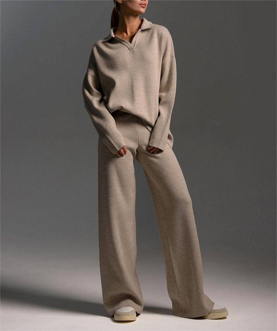 Solid Color Label V-Neck Knit Set