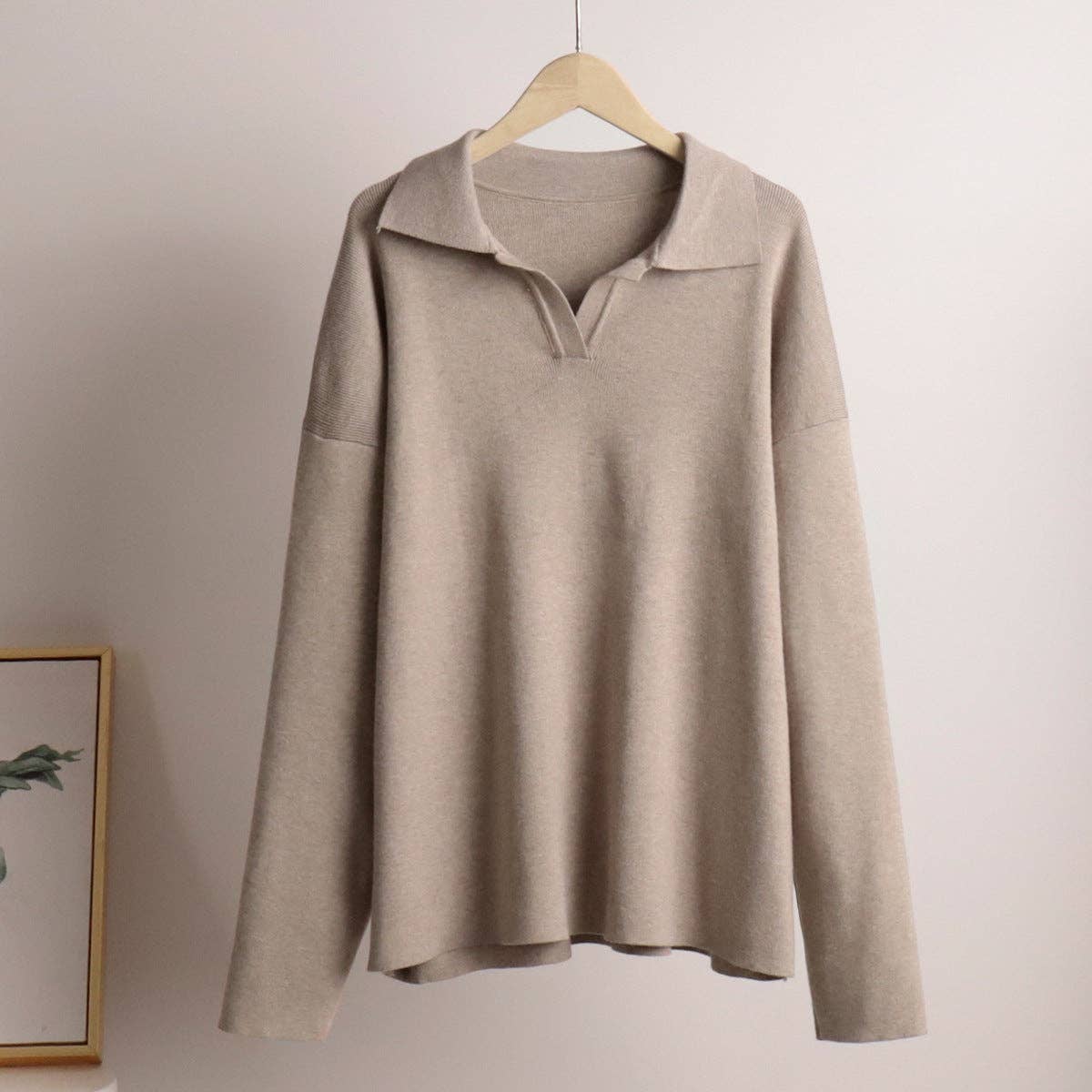 Solid Color Label V-Neck Knit Set