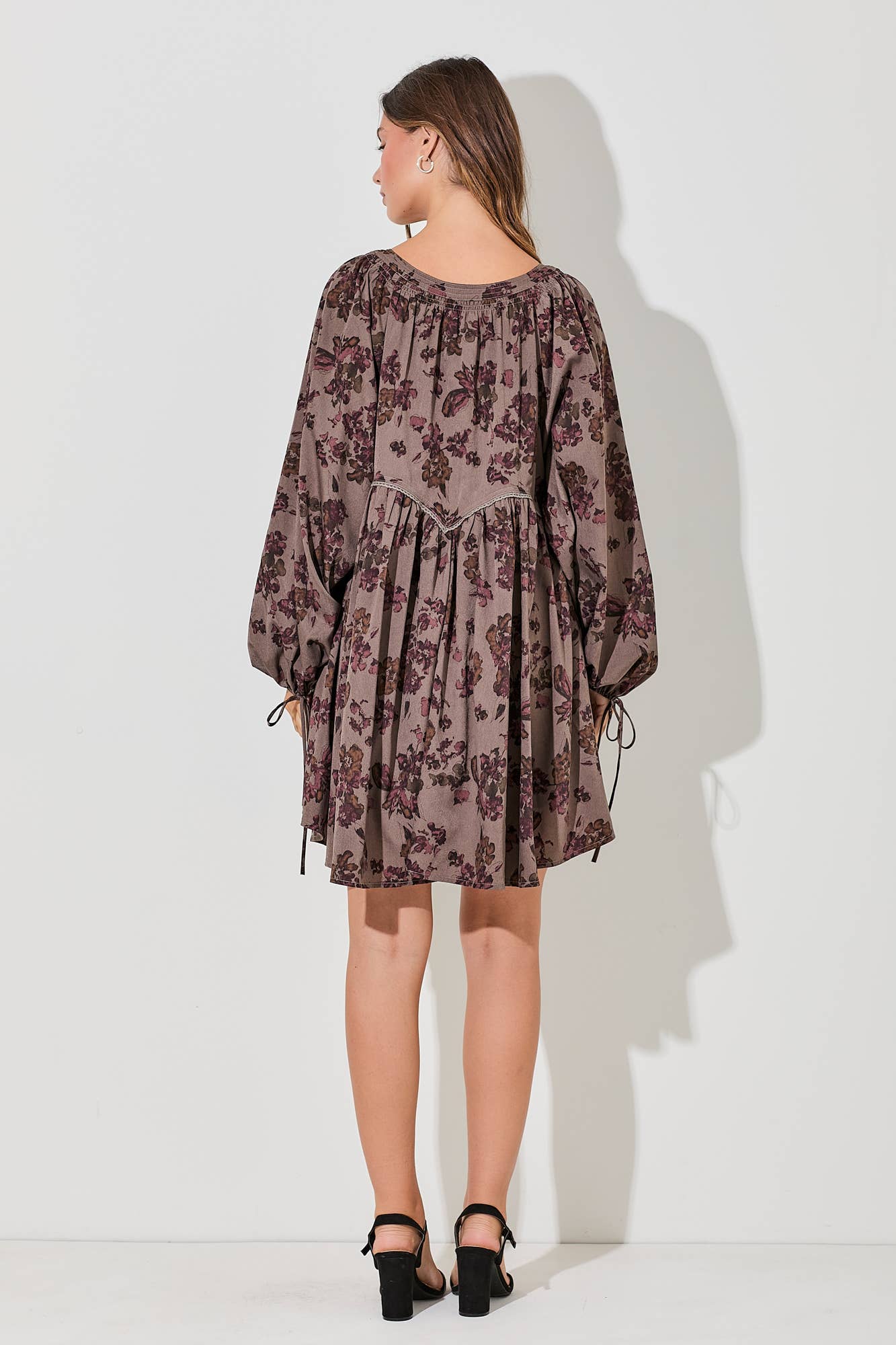 PRINTED FLORAL MINI DRESS LONG SLEEVE