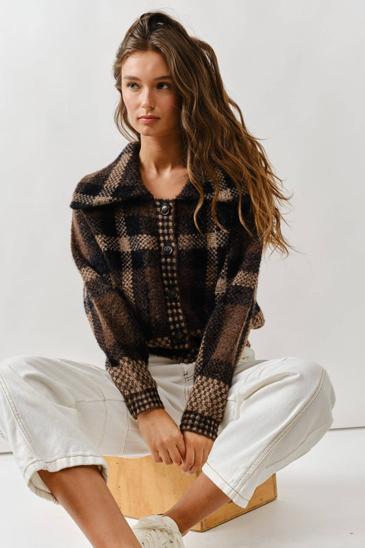 MAJ3293 PLAID BUTTON DOWN CARDIGAN