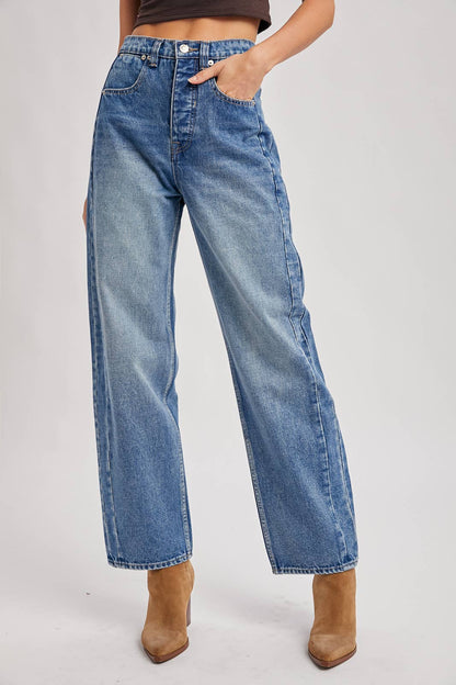 MEDIUM WASH DENIM HIGH-RISE STRAIGHT LEG PANTS JEANS