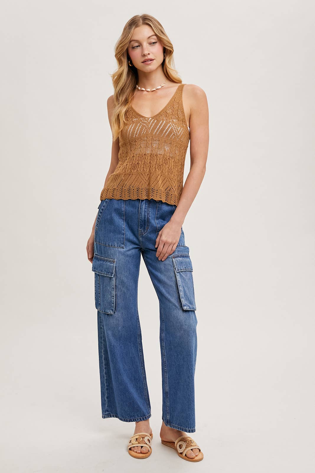 OPEN KNIT SLEEVELESS V-NECK CAMIS