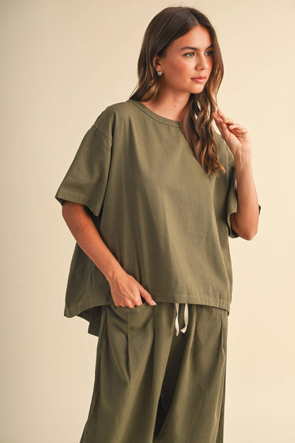 IST6073 RELAXED FIT TOP AND WIDE LEG CROPPED PANTS SET