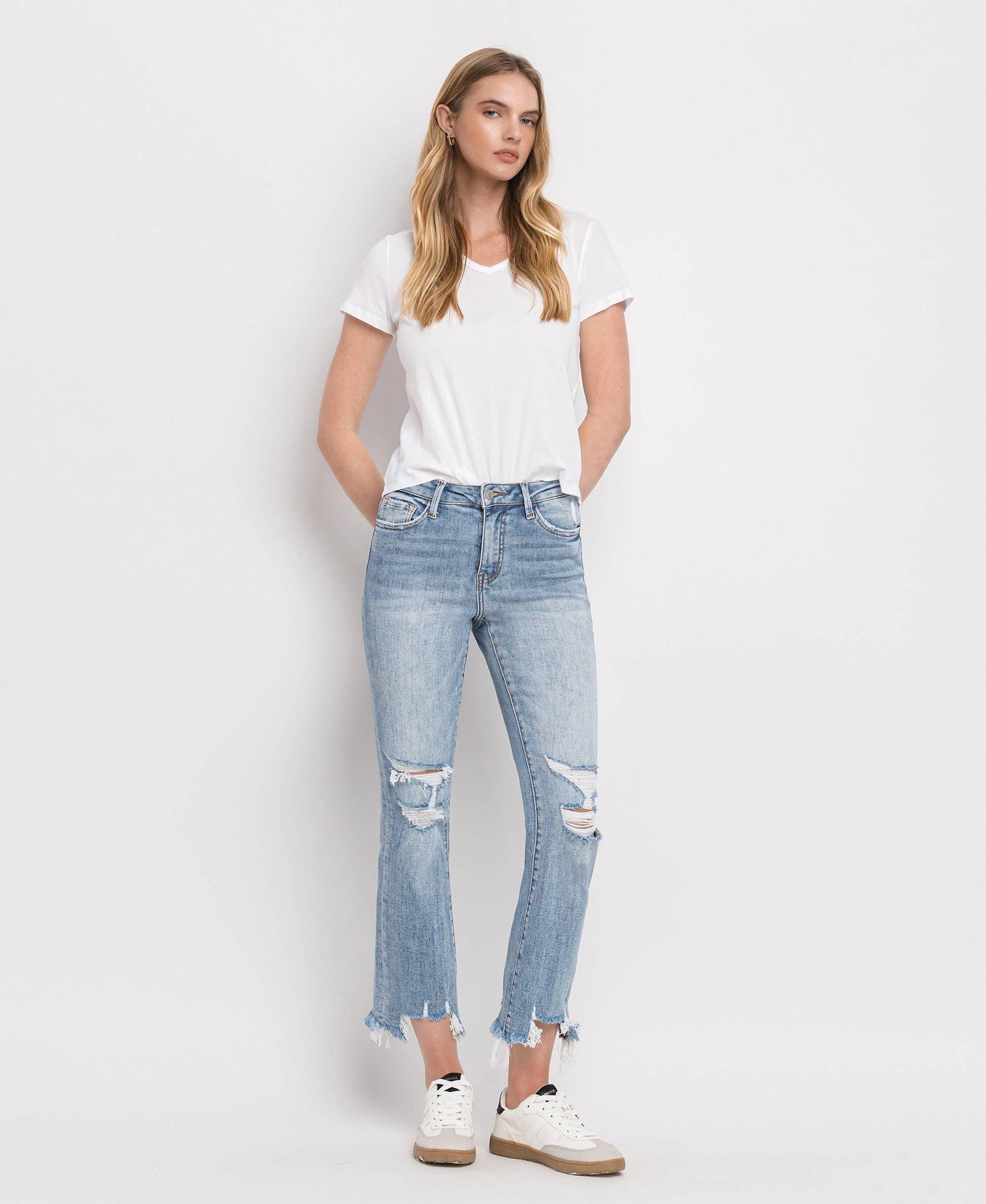 HIGH RISE LIGHT WASH CROP FLARE JEANS LV1003