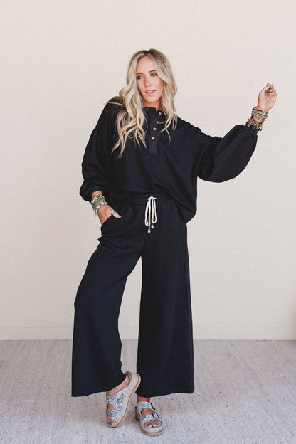 Laid Back Love Top - Black