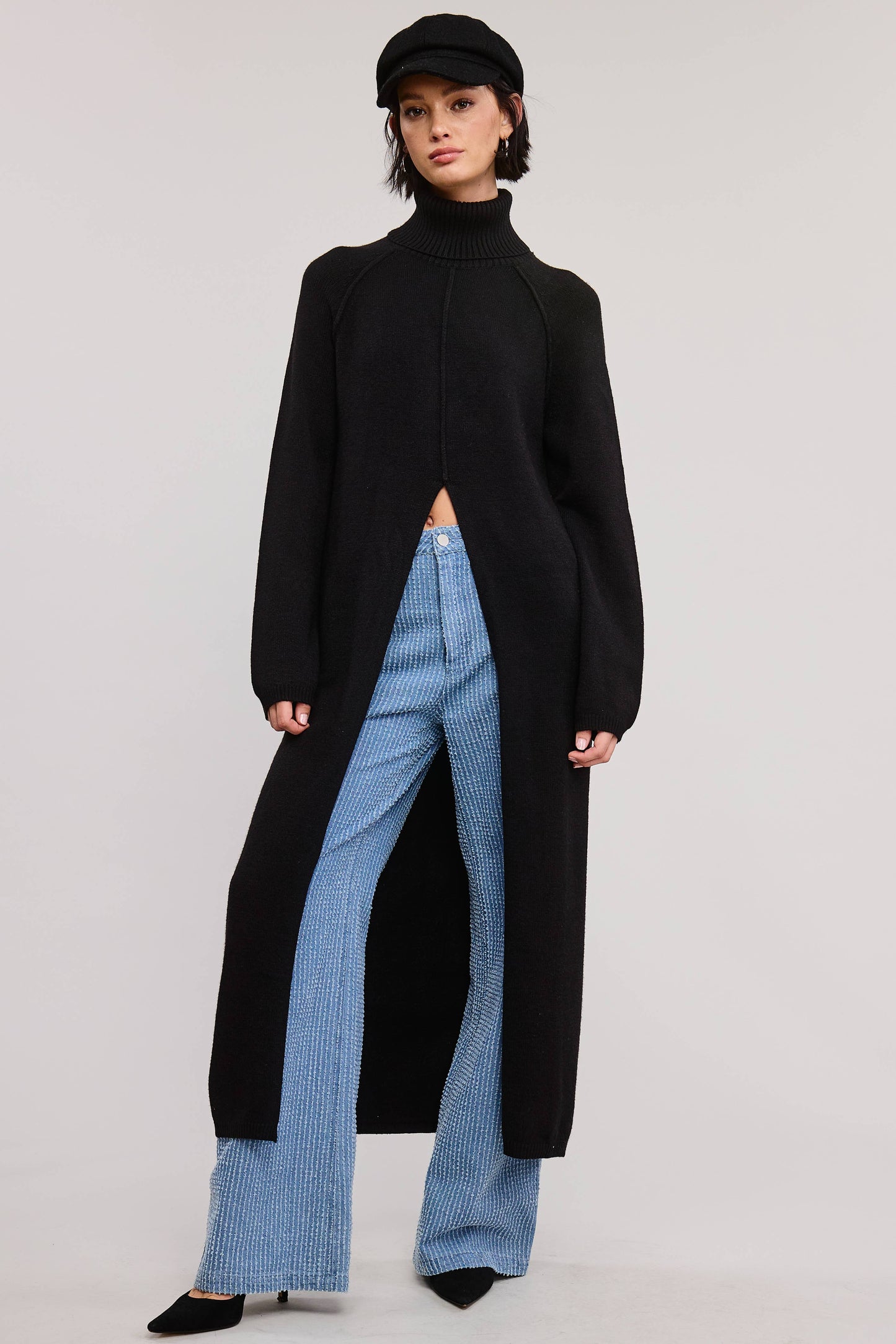 SEAM DETAIL TURTLENECK TUNIC SWEATER DRESS WITH SLIT
