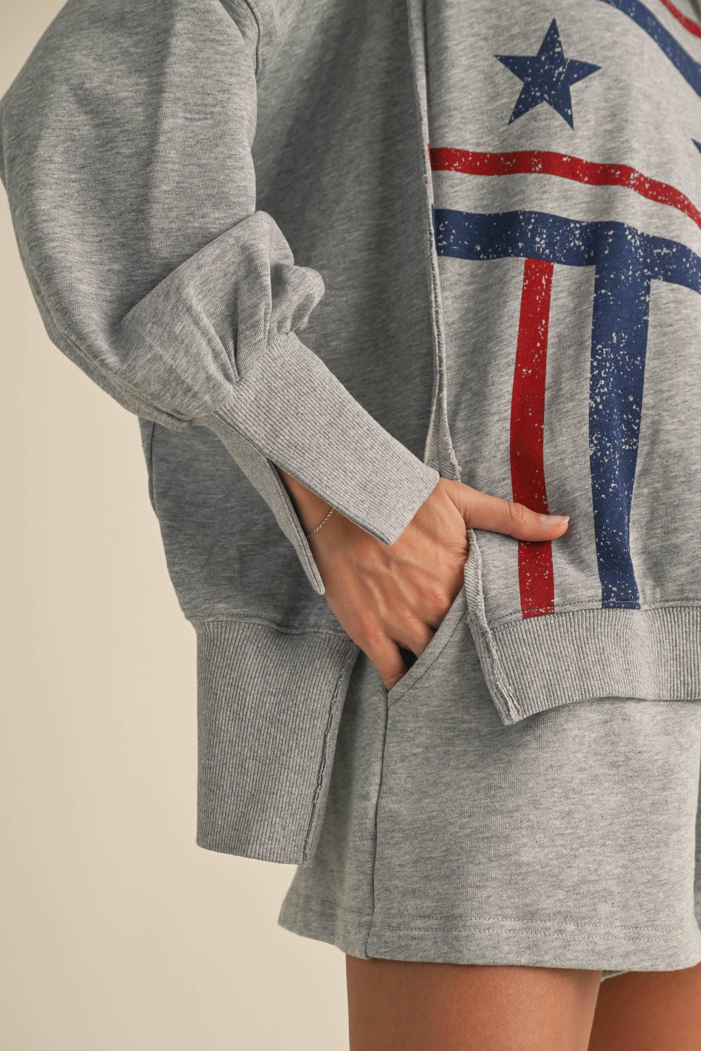 USA STAR GRAPHIC RELAXED FIT SWEATSHIRT