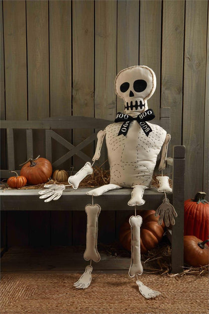 SKELETON SITTER