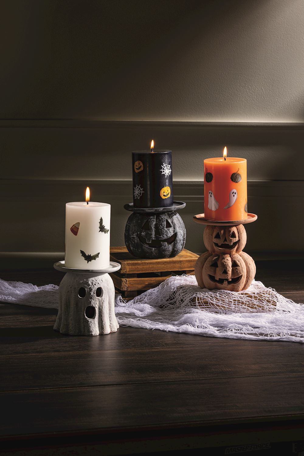 HALLOWEEN PILLAR HOLDERS