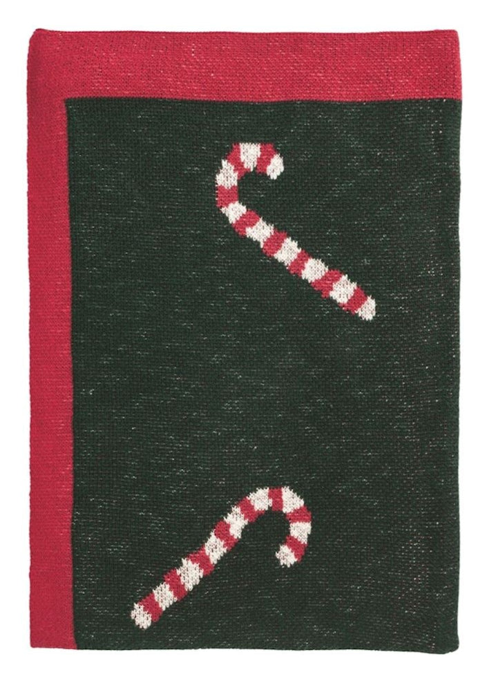 CHRISTMAS KNIT BLANKET