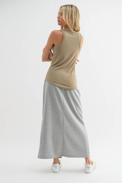 CREW NECK RIBBED KNIT TANK TOP