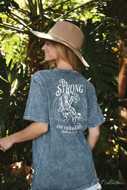 BE STRONG Oversized Graphic Top
