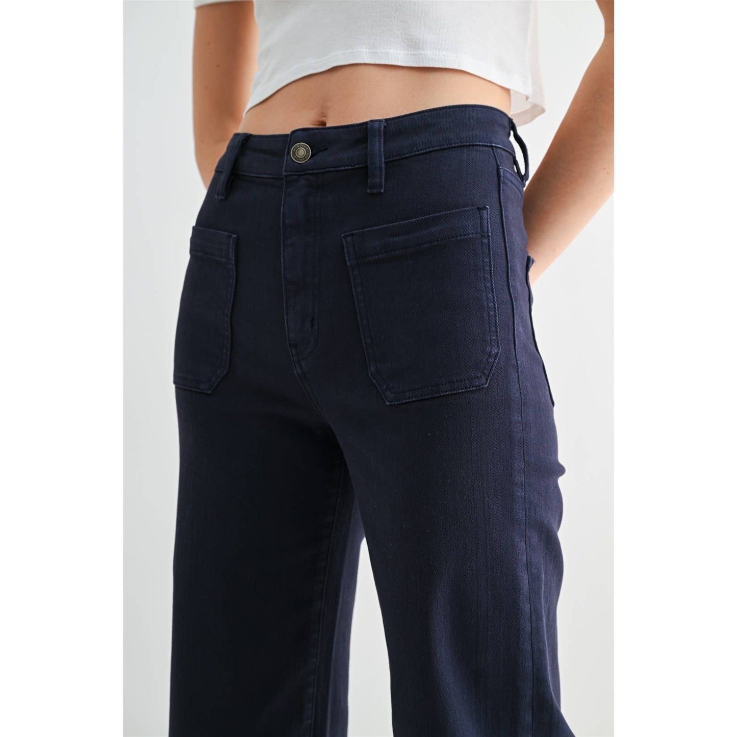 HIGH RISE WIDE LEG CROP RAW HEM