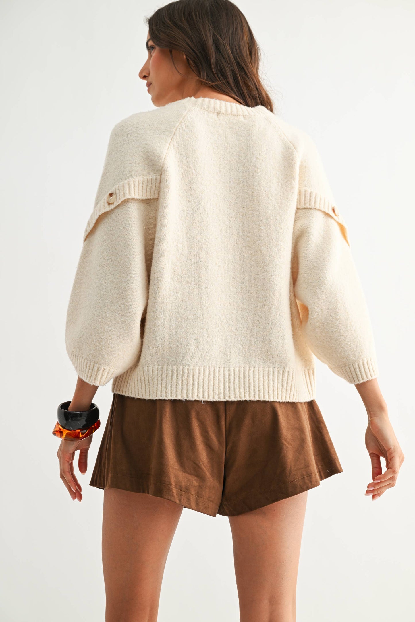 CJW27001 BUTTON SLEEVE KNIT PULLOVER