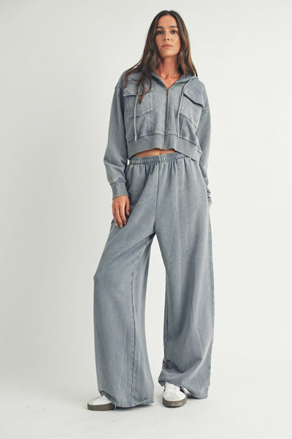 CROPPED HOODED SWEATSHIRTS