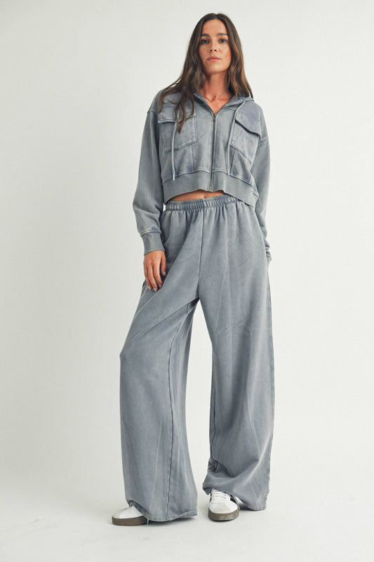 CROPPED HOODED SWEATSHIRTS