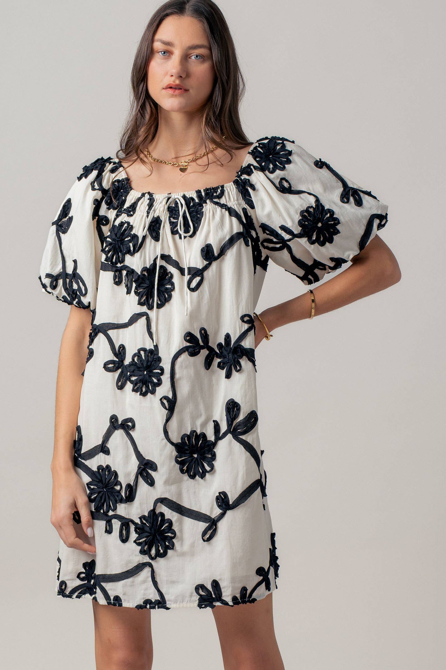 Floral Embroidery Off-Shoulder Puff Sleeve Mini Dres