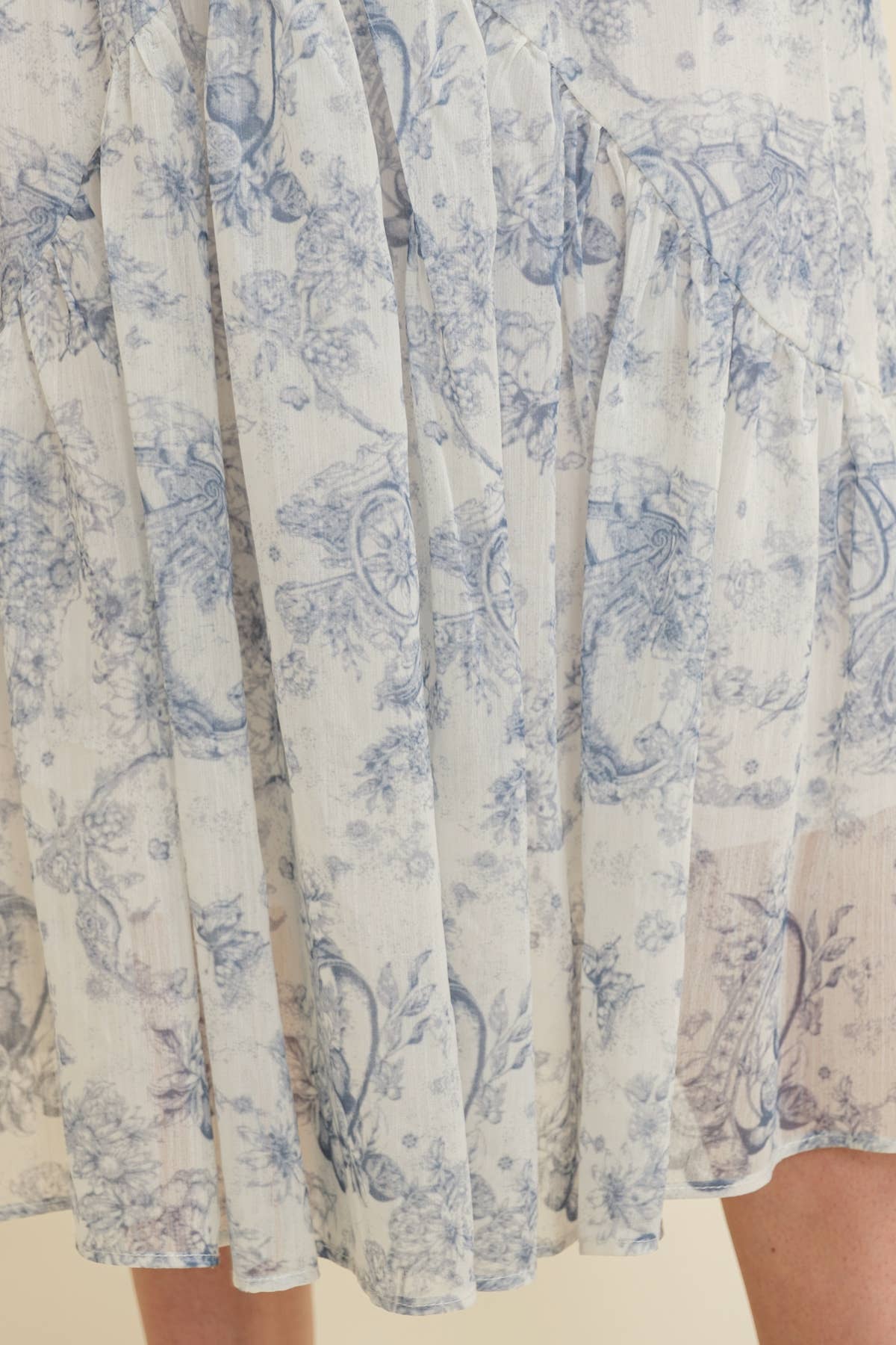 CS13363K - FLORAL PLEATED MIDI SKIRT