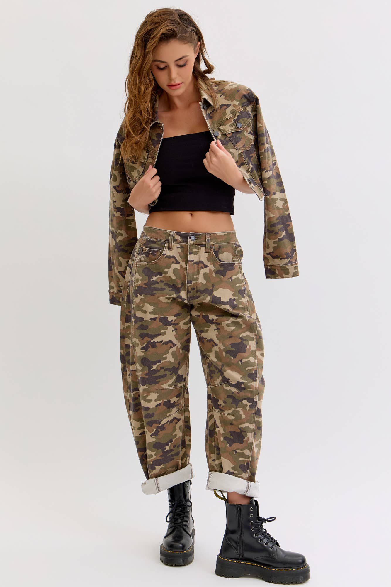 Camo Mid Waisted Barrel Leg [AM79737BR-CMW]
