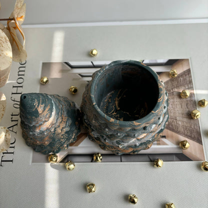 Christmas tree vessel | Holiday vessel