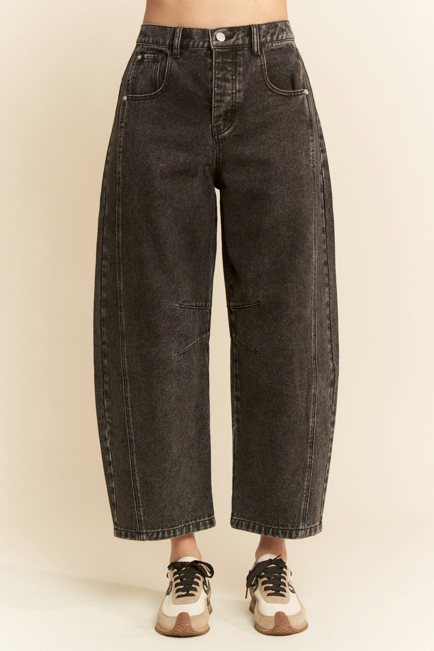 PATCH POCKET WIDE LEG CULOTTE DENIM BARREL PANTS