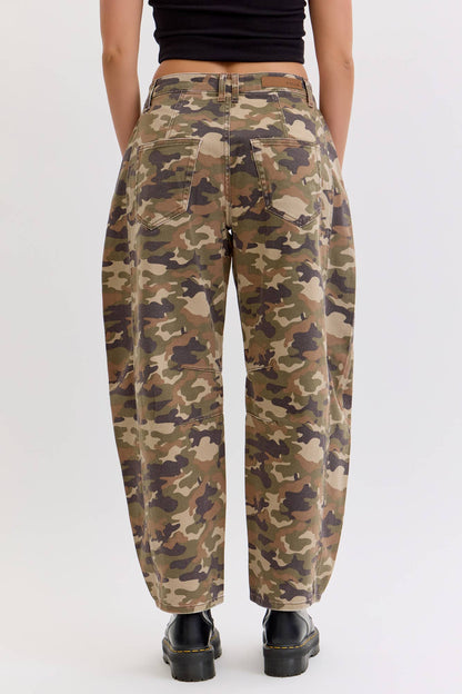 Camo Mid Waisted Barrel Leg [AM79737BR-CMW]