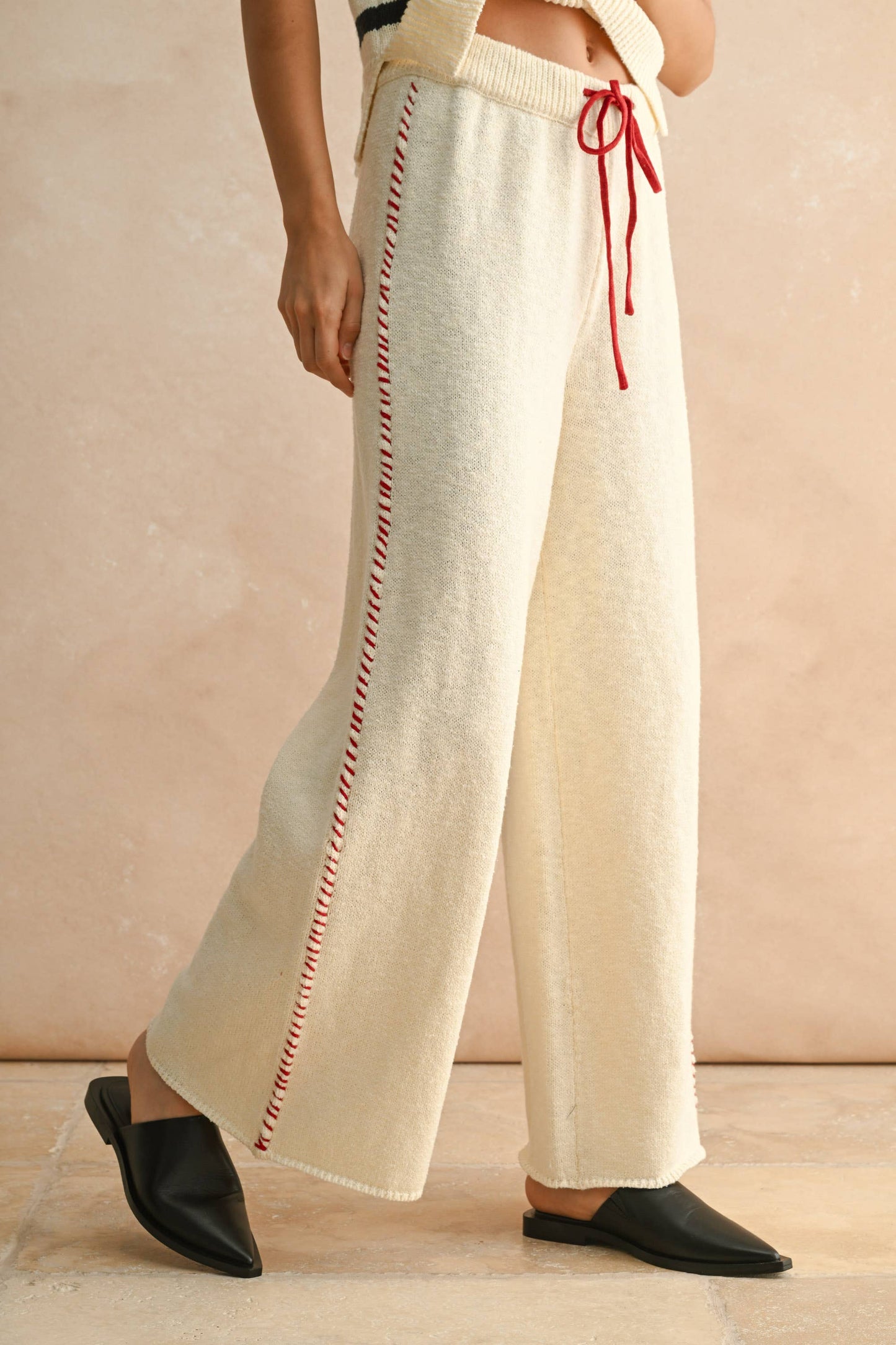 STITCH DETAIL KNITTED PANTS