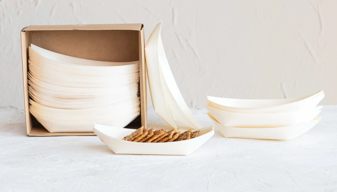 Wood Single Use Snack Boats in Kraft Box, Set of 50