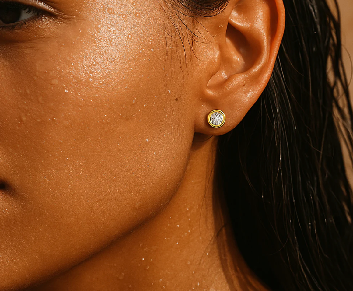 ELLIE VAIL CATEANA BEZEL STUD EARRING