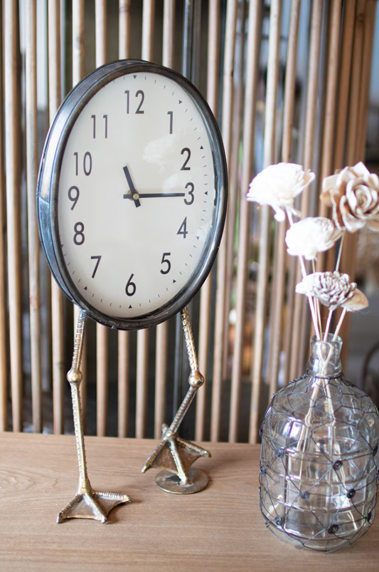 Tabletop Clock with Duck Feet