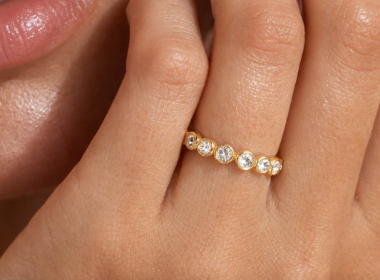 ELLIE VAIL Maude Bezel Eternity Ring
