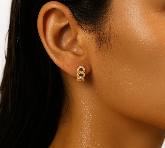 ELLIE VAIL Anika Chain Huggie Hoop Earring