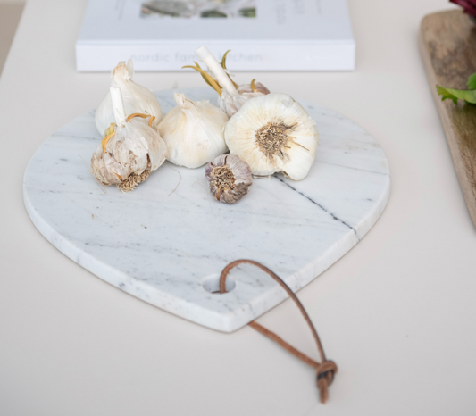 Marble Cheese/Cutting Board w/ Handle