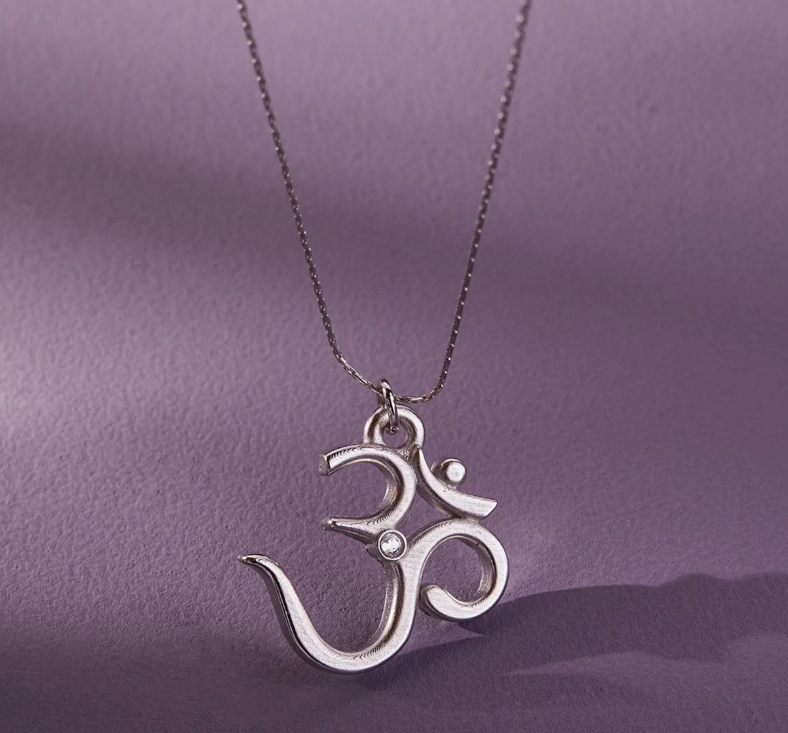 & Livy Higher Power Expandable Chain Necklace