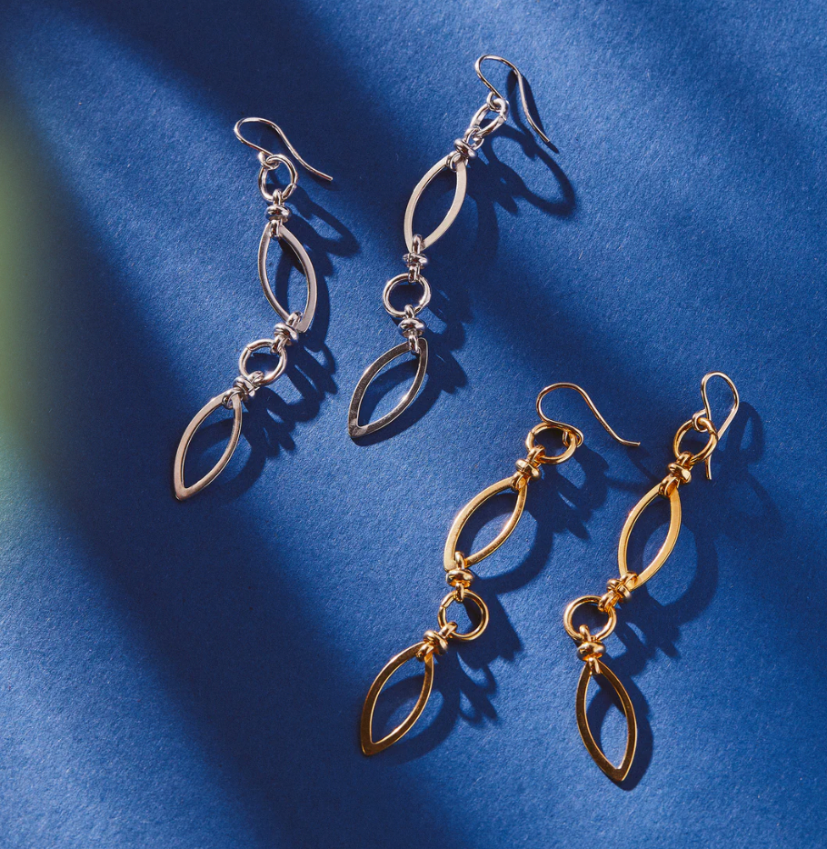 &Livy Chain Chain Chain Earrings